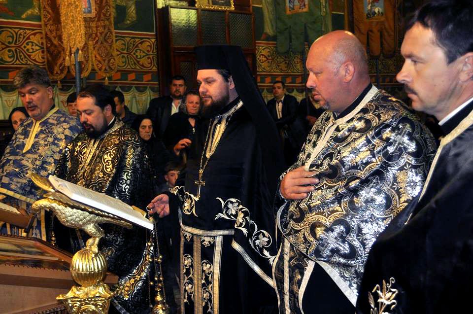 Rugăciuni și meditații teologice în Parohia Cintei 61549