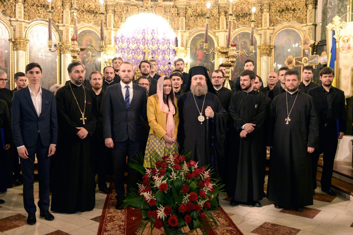 Concert caritabil „Paşi spre lumina Învierii” 61491