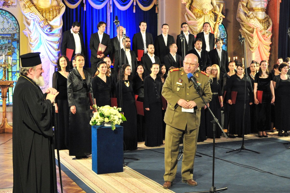 Corala „Nicolae Lungu” la Cercul Militar Naţional 61493
