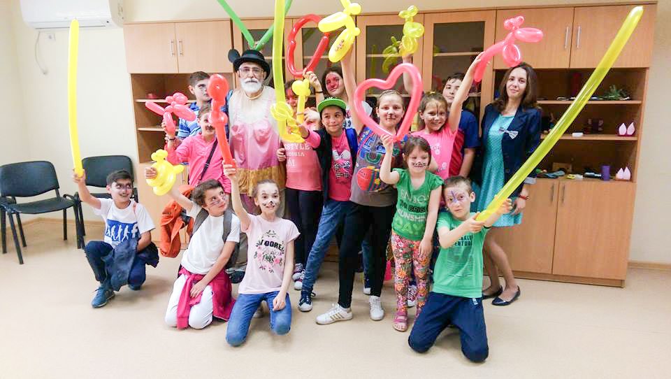 Vizite la centrele Arhiepiscopiei Craiovei 61468