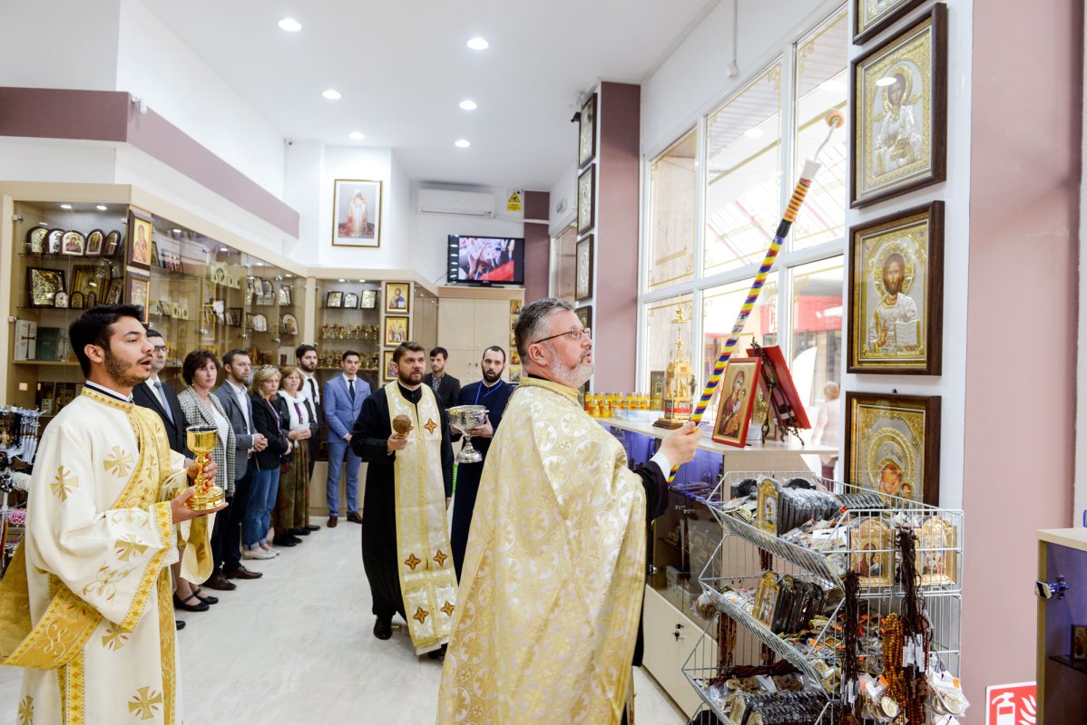 Nou magazin de obiecte bisericeşti în Capitală 61336
