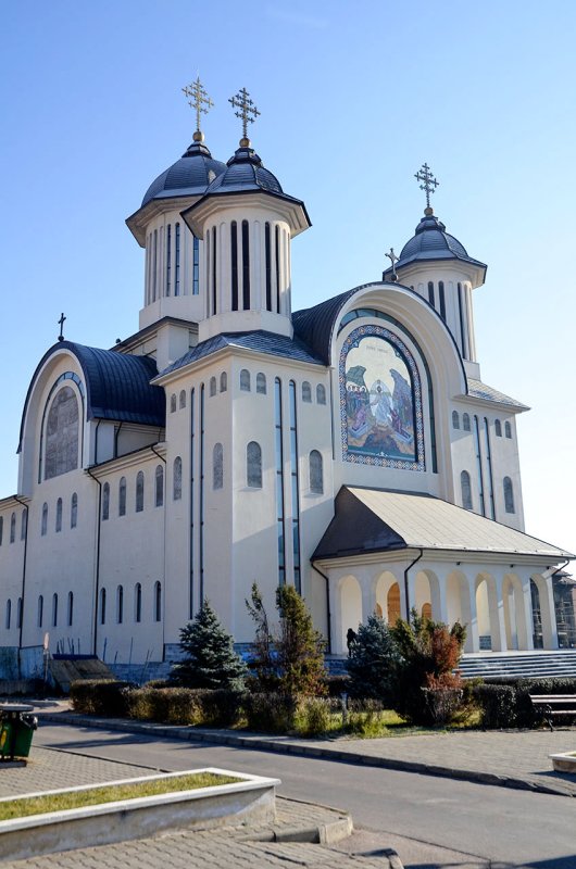 Trei locaşuri ale „Purtătorului de biruinţă” 61312