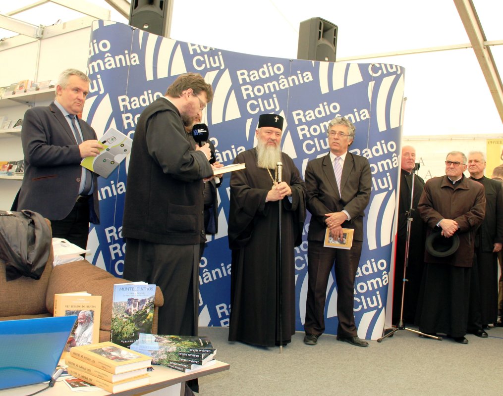 Volume lansate de Editura Renaşterea la „Gaudeamus”, Cluj-Napoca 61297