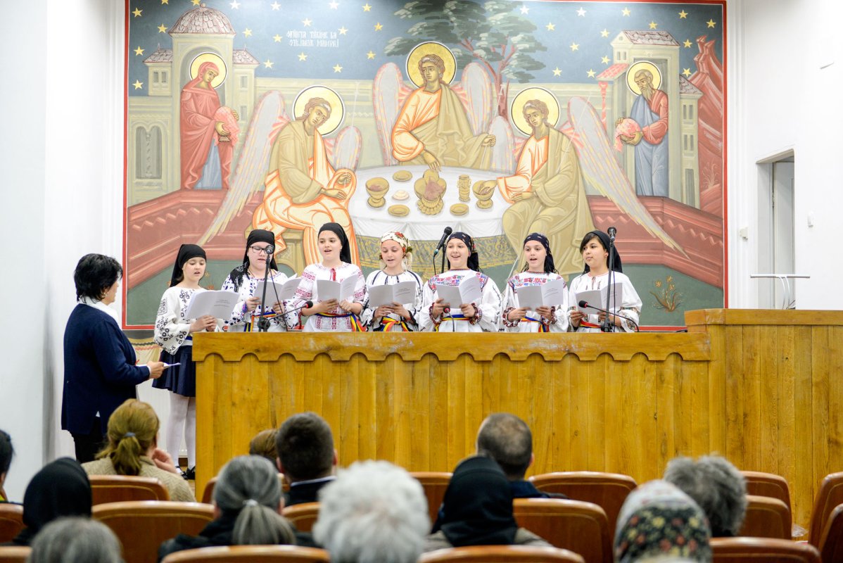 Daruri pentru masa de Paști la 200 de persoane nevoiașe 61174