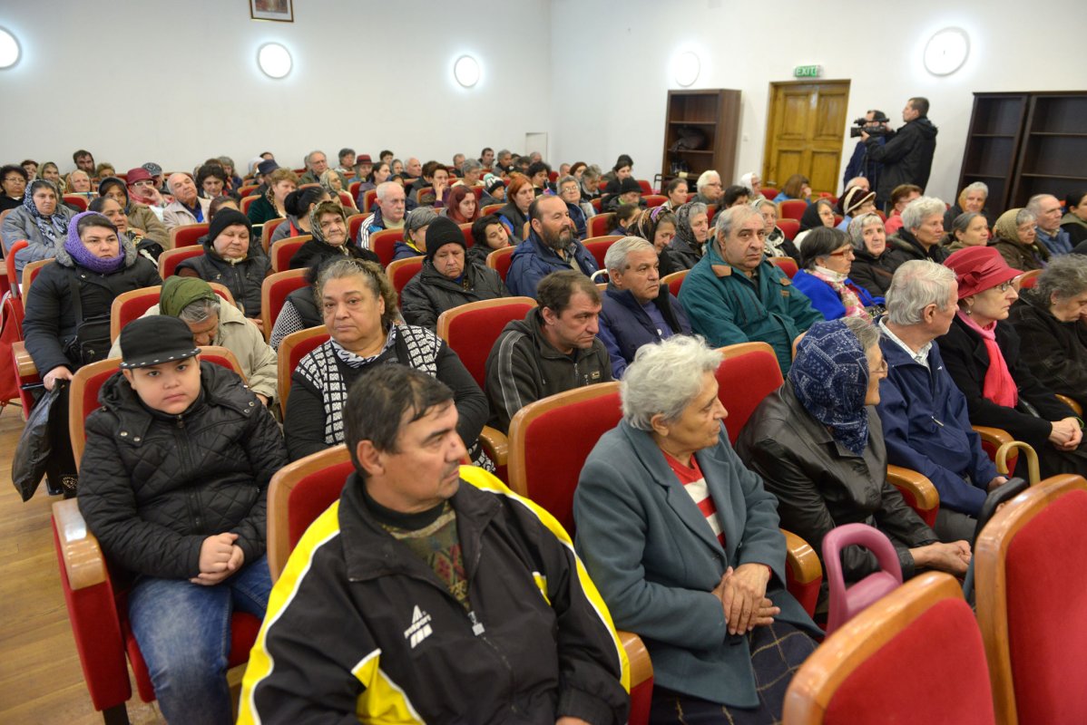 Daruri pentru masa de Paști la 200 de persoane nevoiașe 61175