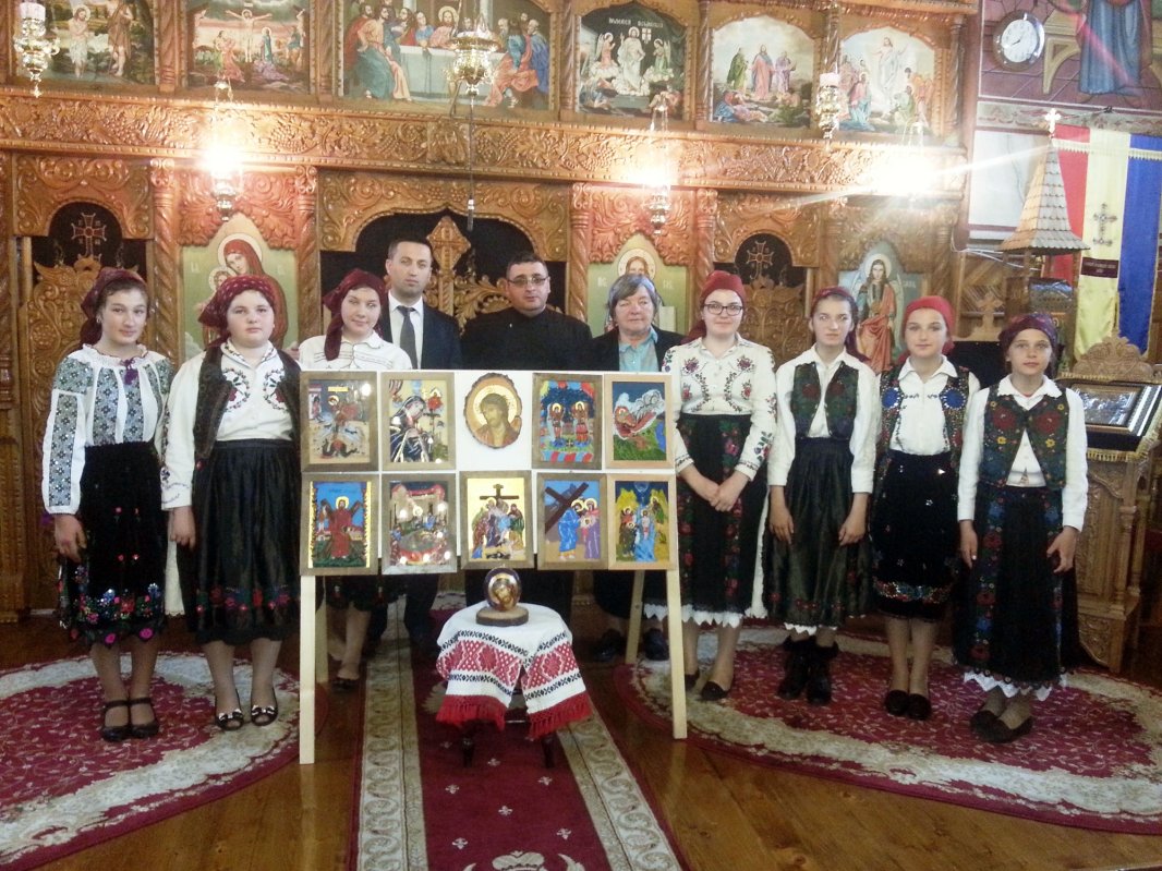 Activităţi cu copiii în parohii bihorene 60962