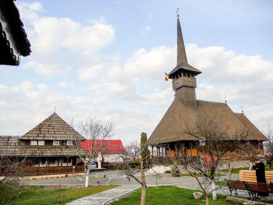 Istorie și educație în Parohia „Mihai Viteazul” 60999