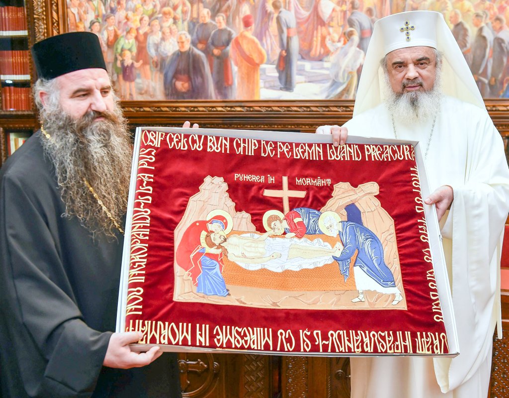 Sfinte Epitafuri pentru opt Paraclise Patriarhale 60977