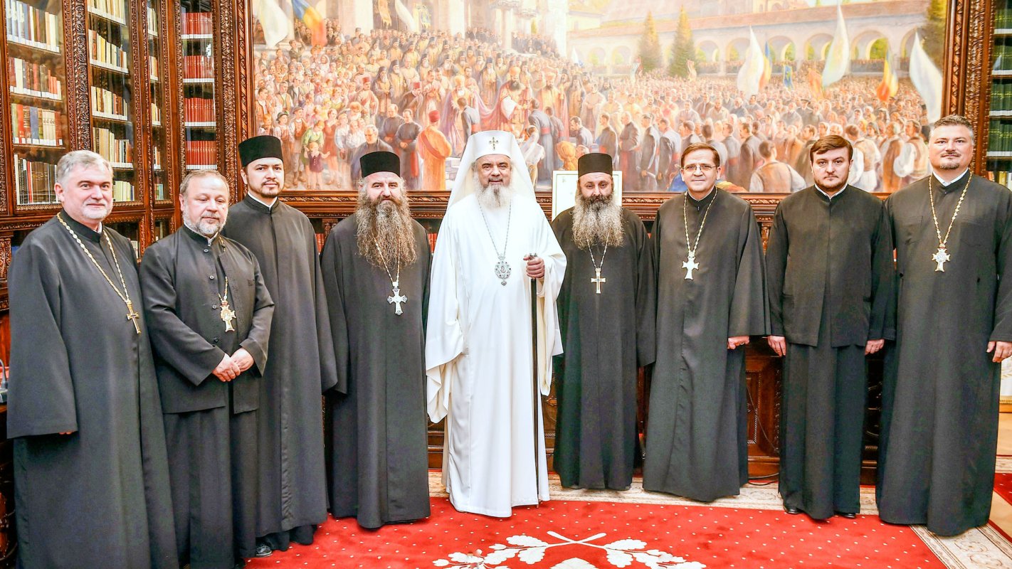 Sfinte Epitafuri pentru opt Paraclise Patriarhale 60979