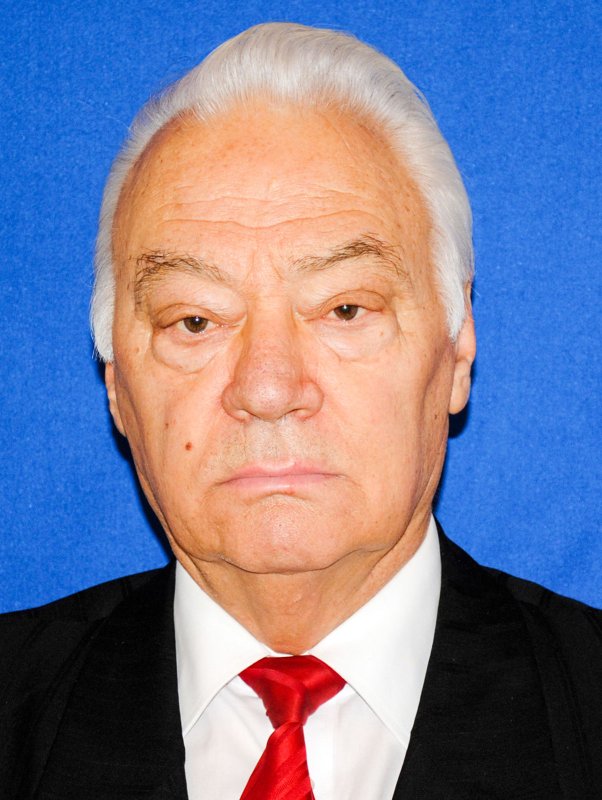 Un primar credincios, harnic şi înțelept 60983