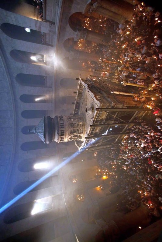 Lumina interioară aduce învierea sufletului 61059