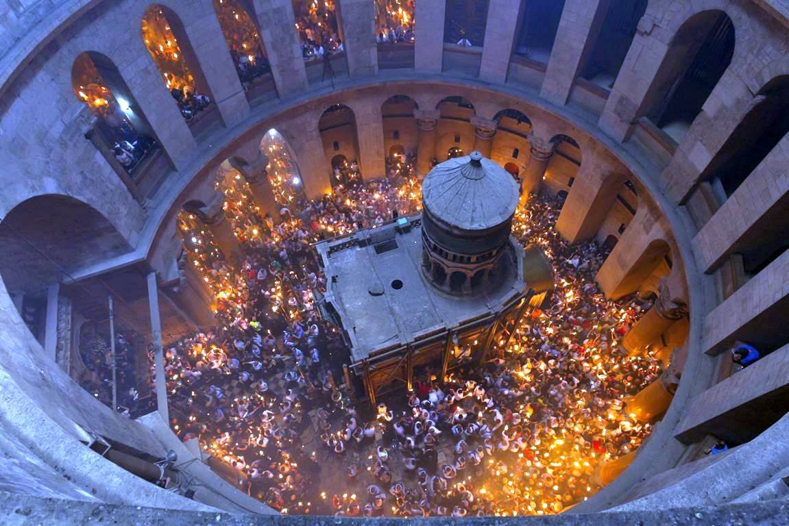 Lumina interioară aduce învierea sufletului 61060