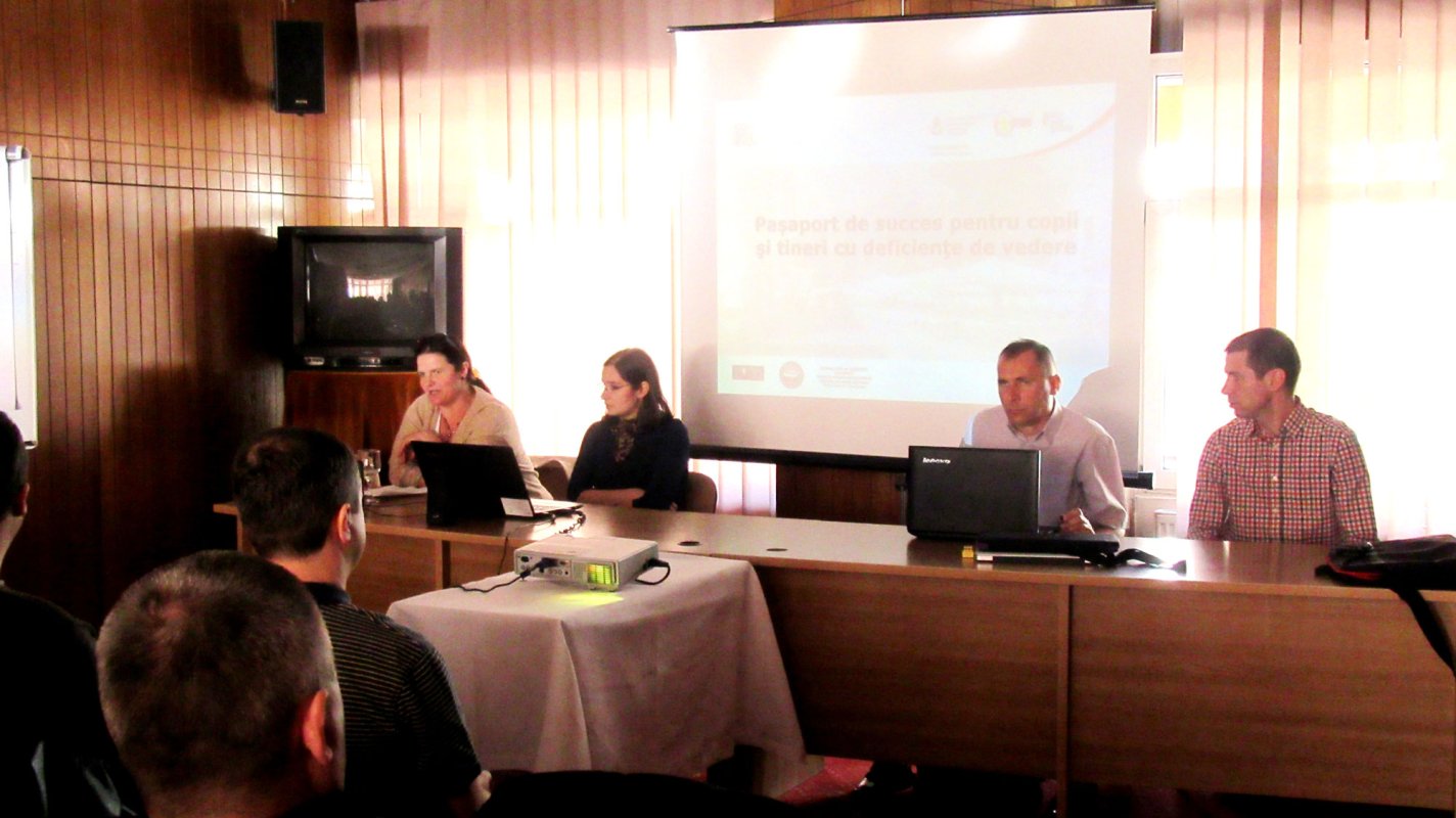 Sesiune de informare în campania „Ascultă Oraşul NeVăzut” 60636