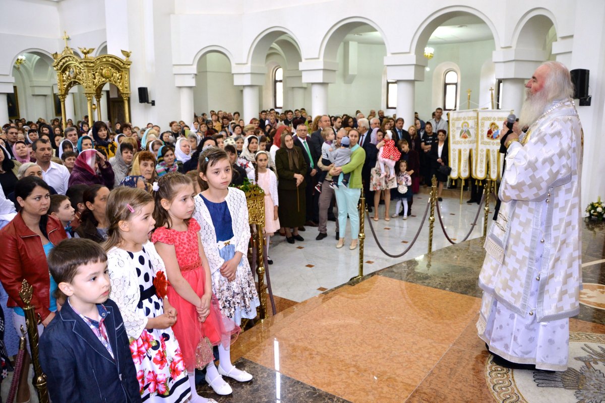 Să ne luminăm cu prăznuirea 60585