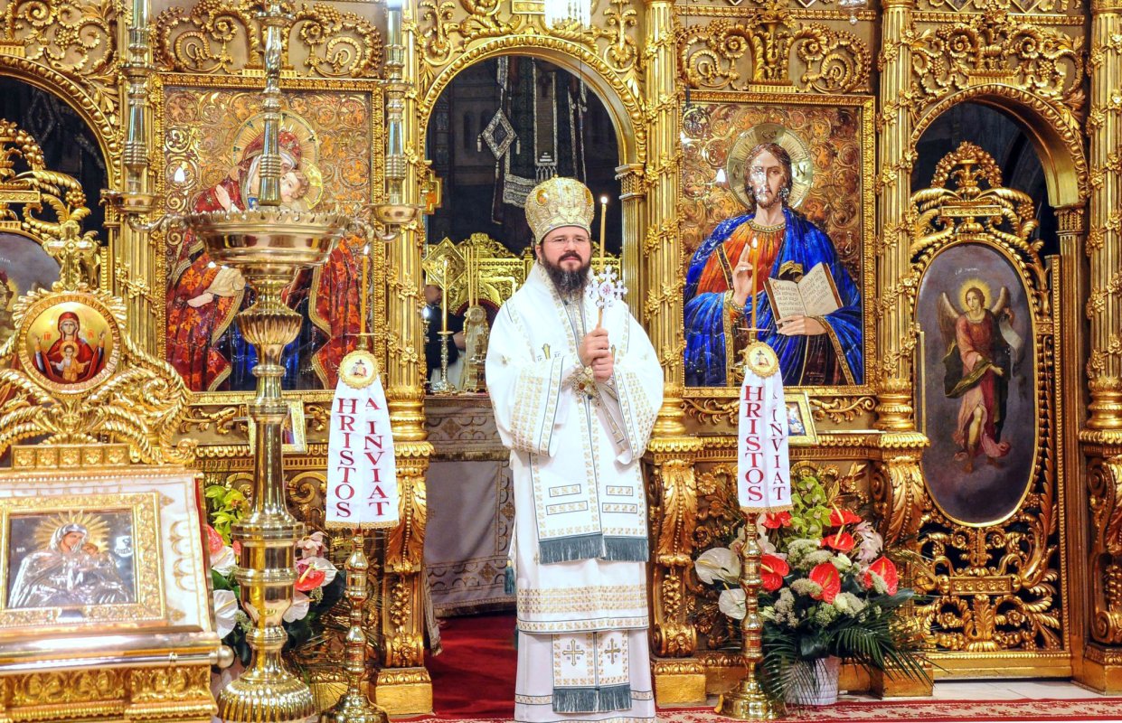 Slujire arhierească la Catedrala Patriarhală în a doua duminică după Paşti 60523