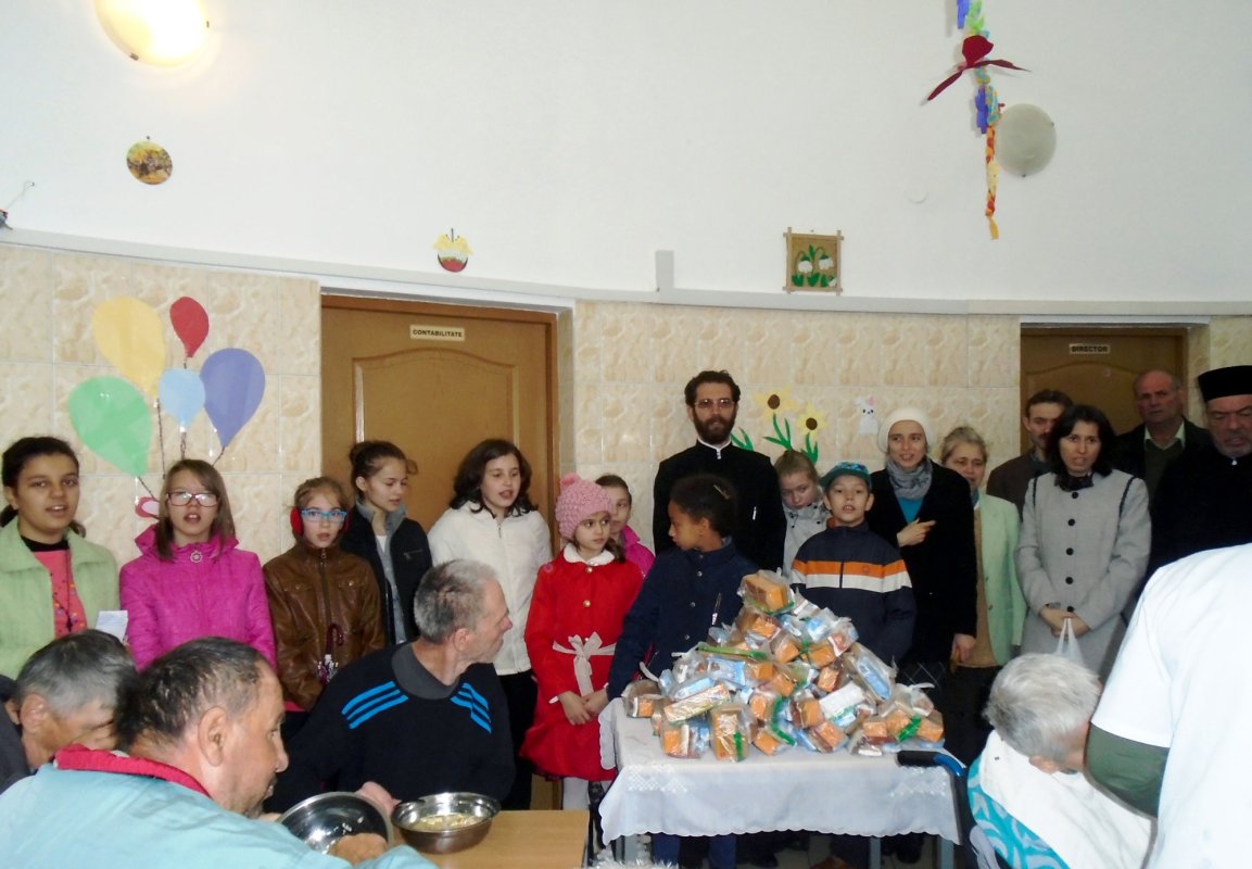 Activităţi filantropice şi artistice la Cisnădie 60414