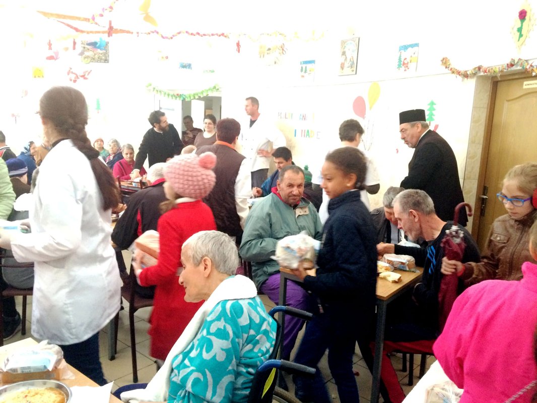 Activităţi filantropice şi artistice la Cisnădie 60415