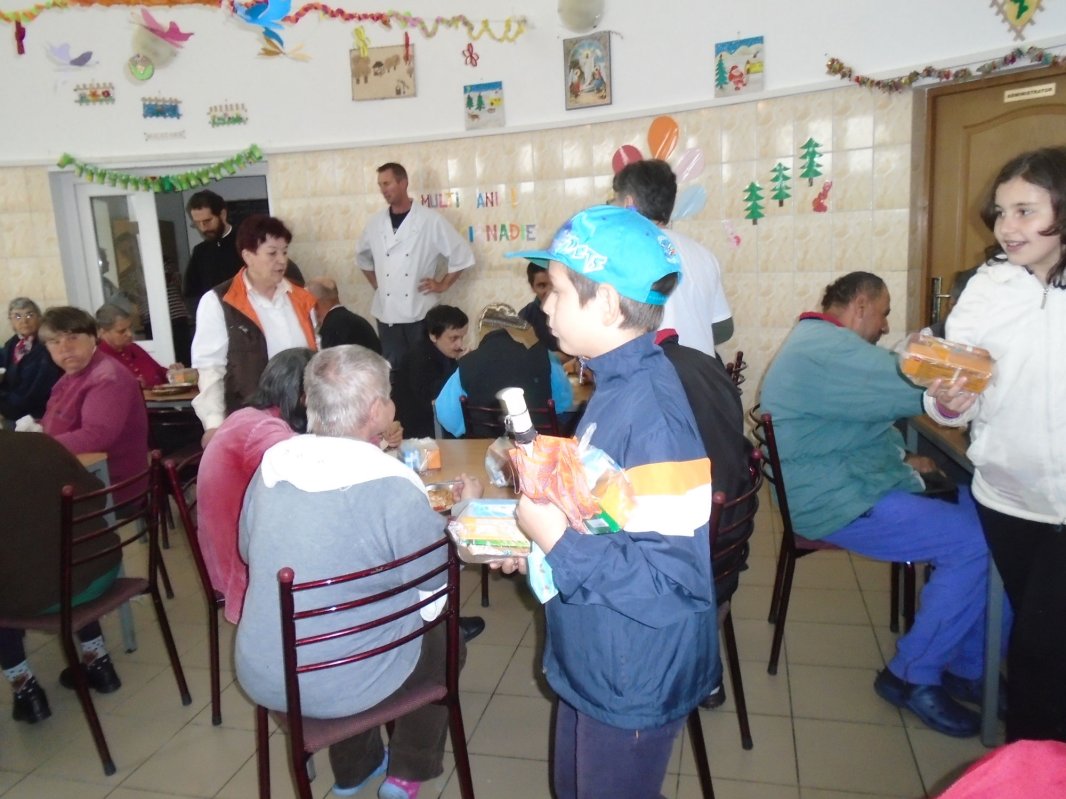 Activităţi filantropice şi artistice la Cisnădie 60416