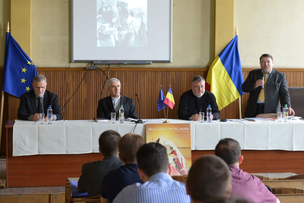 Dezbatere privind viitorul Europei unite la Facultatea de Teologie 60447