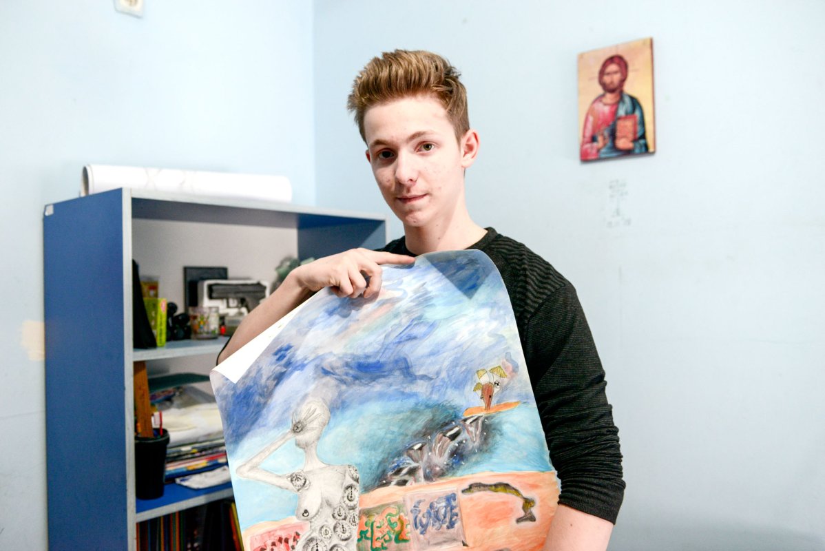 Familie și casă pentru 13 copii 60435