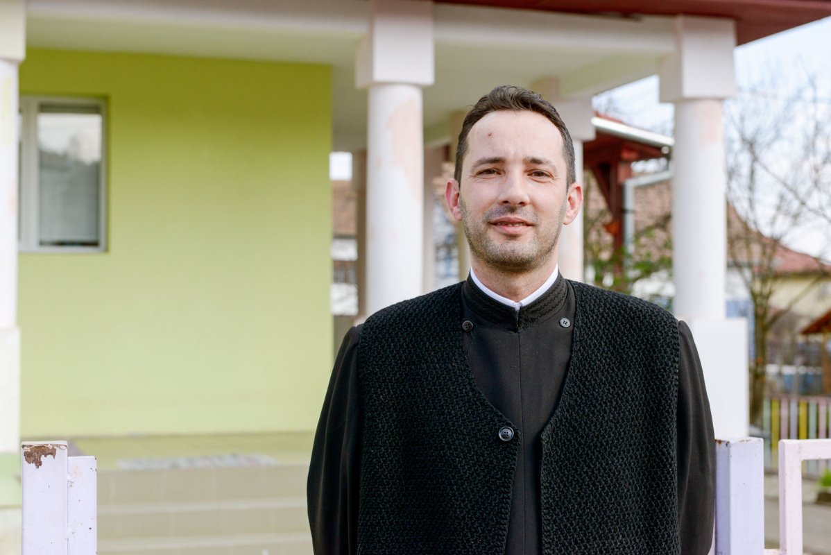 Familie și casă pentru 13 copii 60438