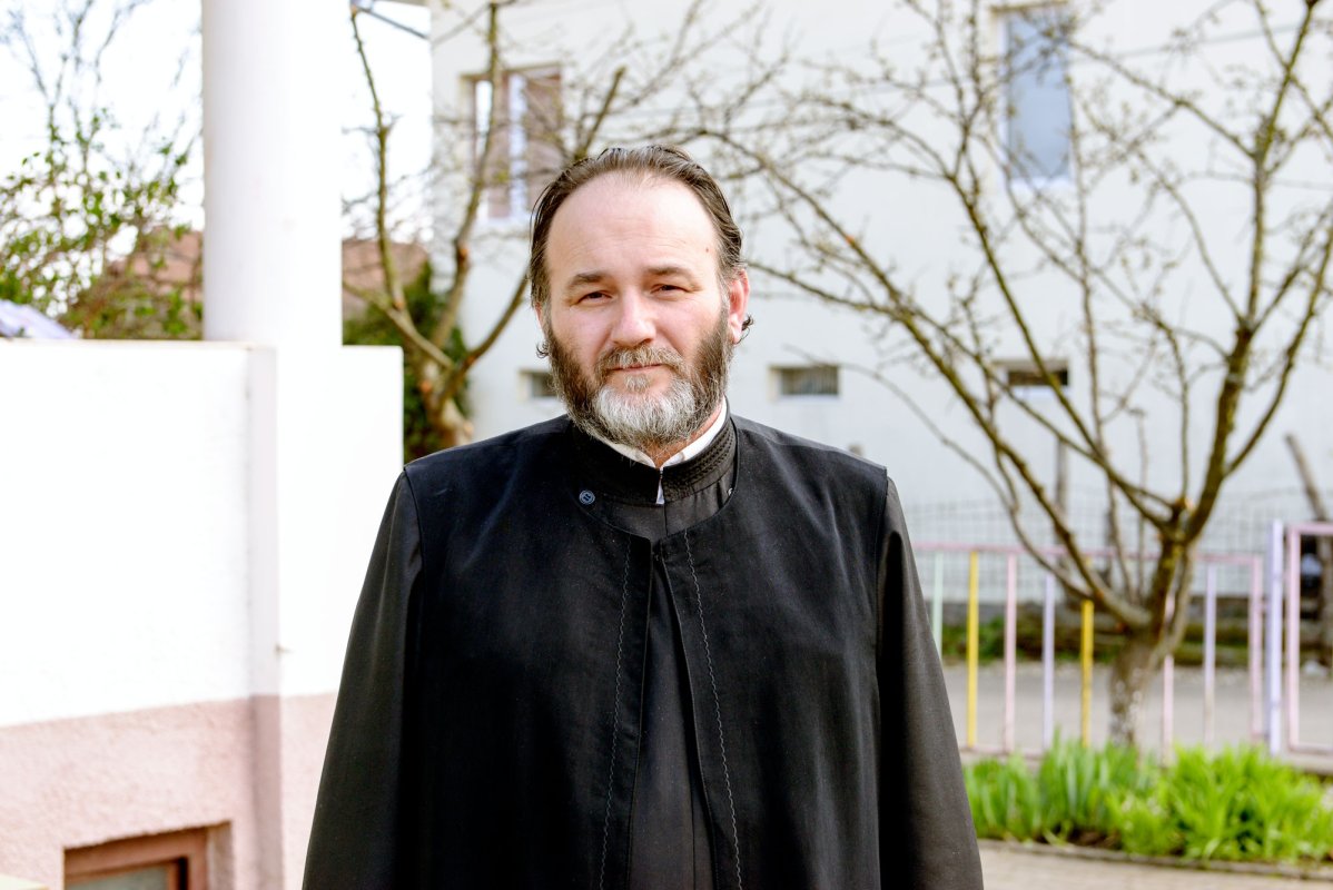 Familie și casă pentru 13 copii 60439