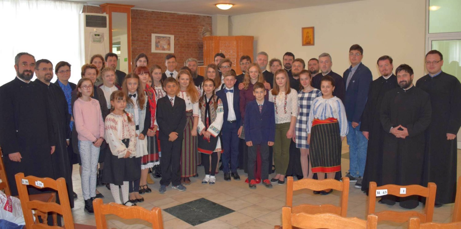 Parohia „Înălţarea Domnului“ - Paşcani a câştigat etapa eparhială a concursului „Biserica şi şcoala din sufletul meu“ 60398