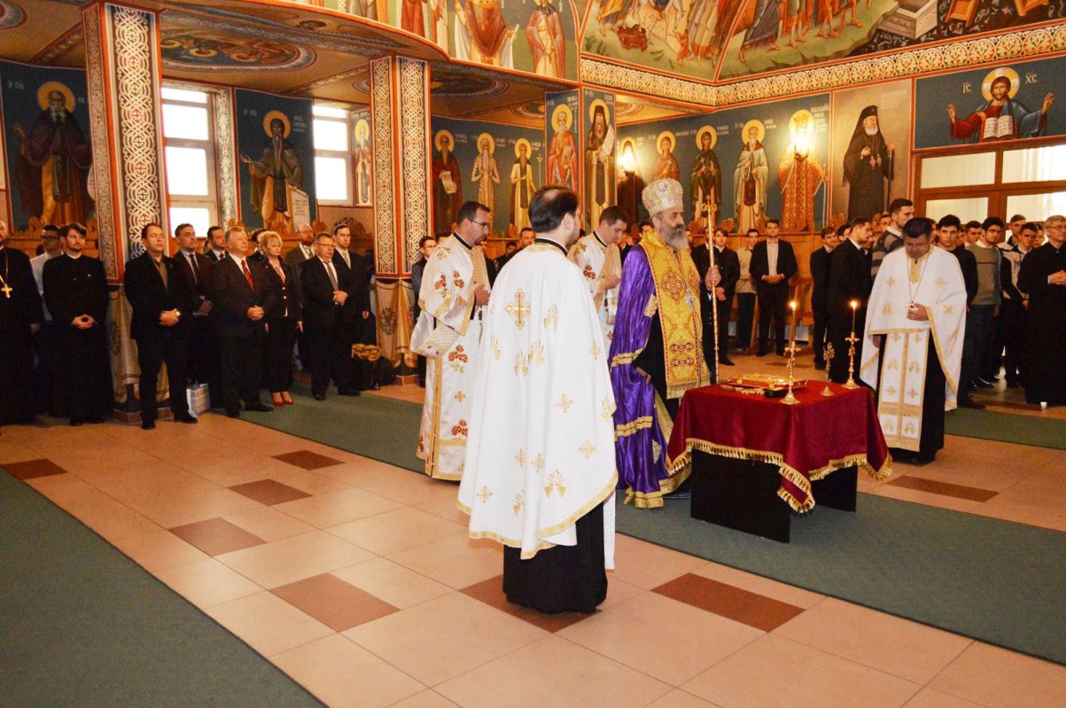 Simpozion internaţional de teologie la Alba Iulia 60409