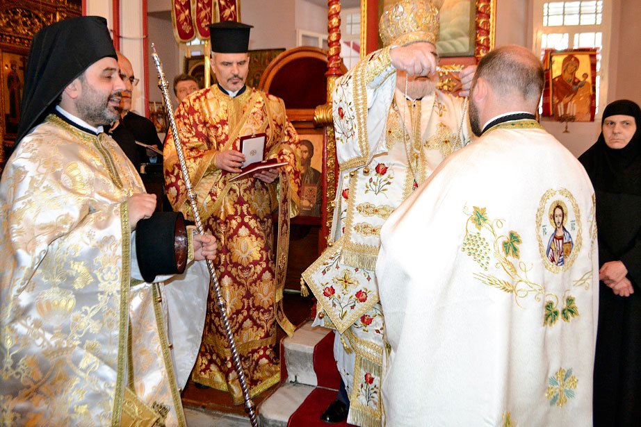 Sărbătoare pentru românii ortodocși din Istanbul 60386