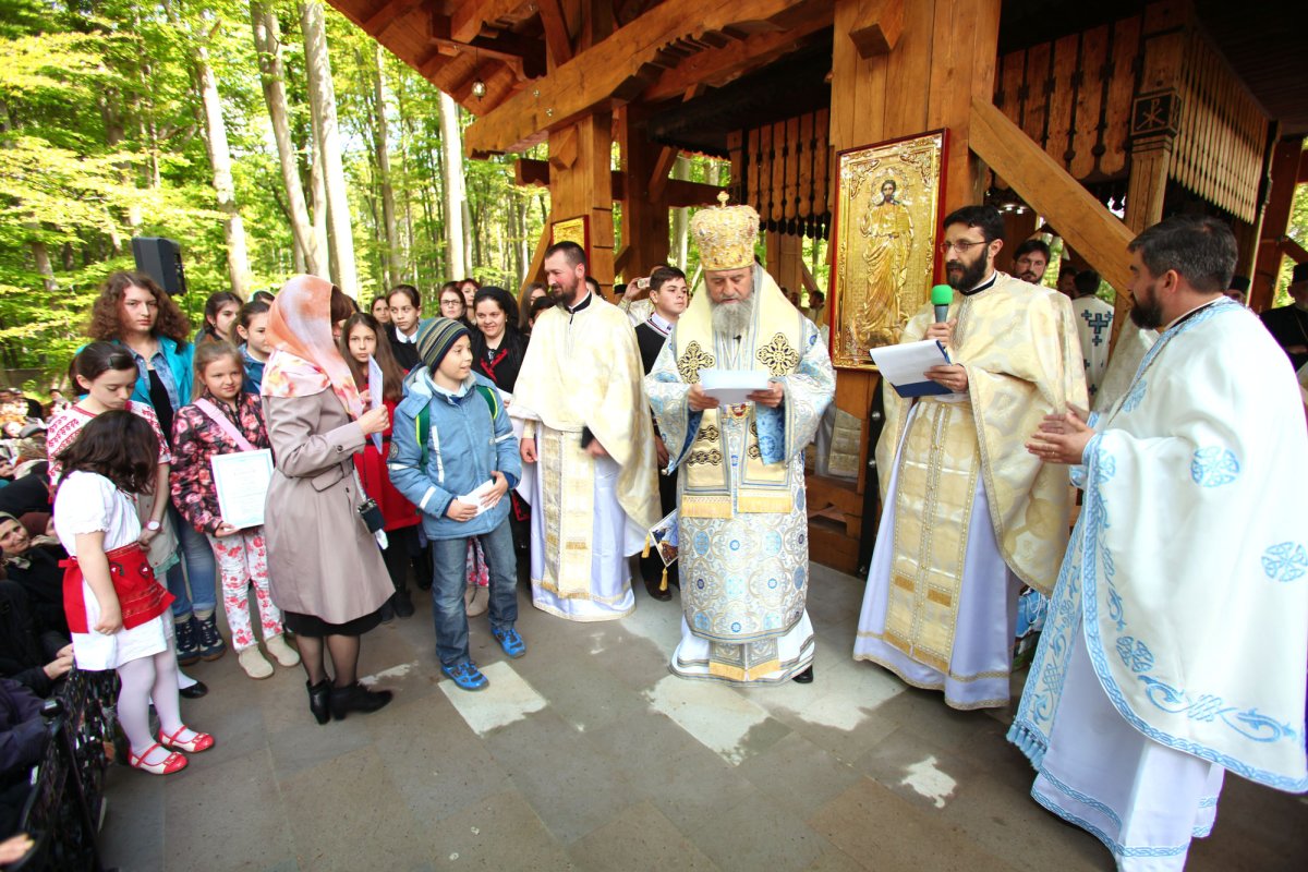 „Biserica și Școala din sufletul meu”, în Arhiepiscopia Sibiului 60200