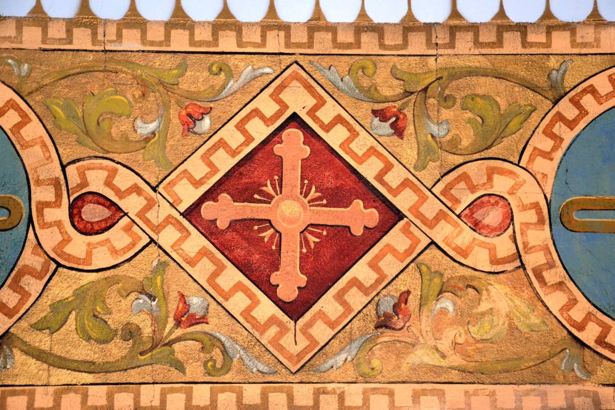 Bisericuța Avereștilor, un veritabil muzeu de artă 60187