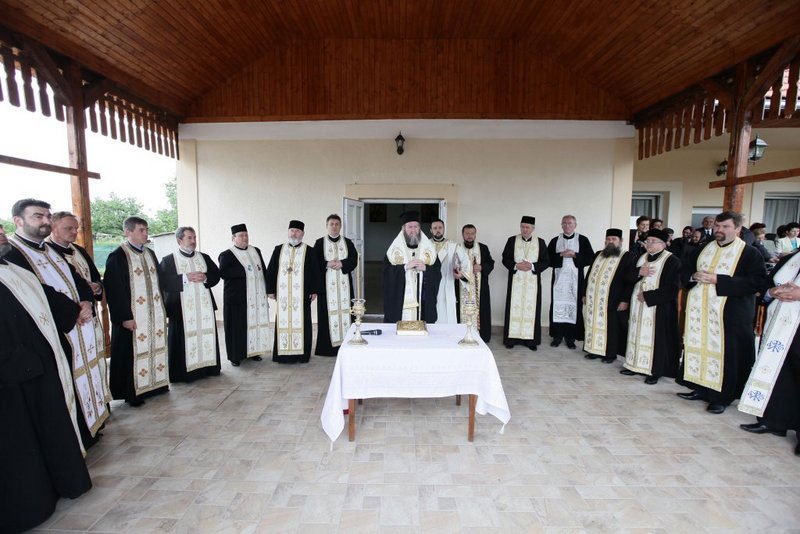 Slujbă de binecuvântare a Casei sociale multifuncţionale „Sfântul Ioan Botezătorul”, a Parohiei din Valea Vinului, Protopopiatul Satu Mare 60124