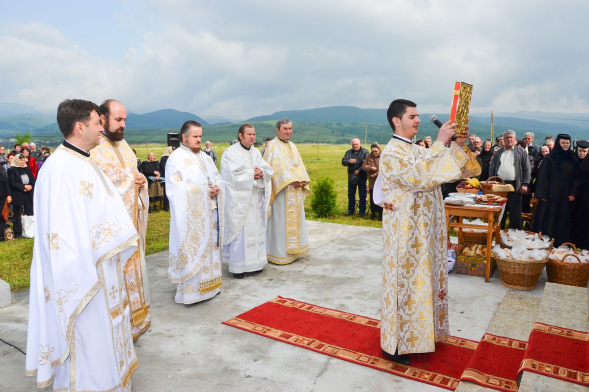 Aşezământul monahal-social „Ţara Almăjului” şi-a sărbătorit hramul 60061