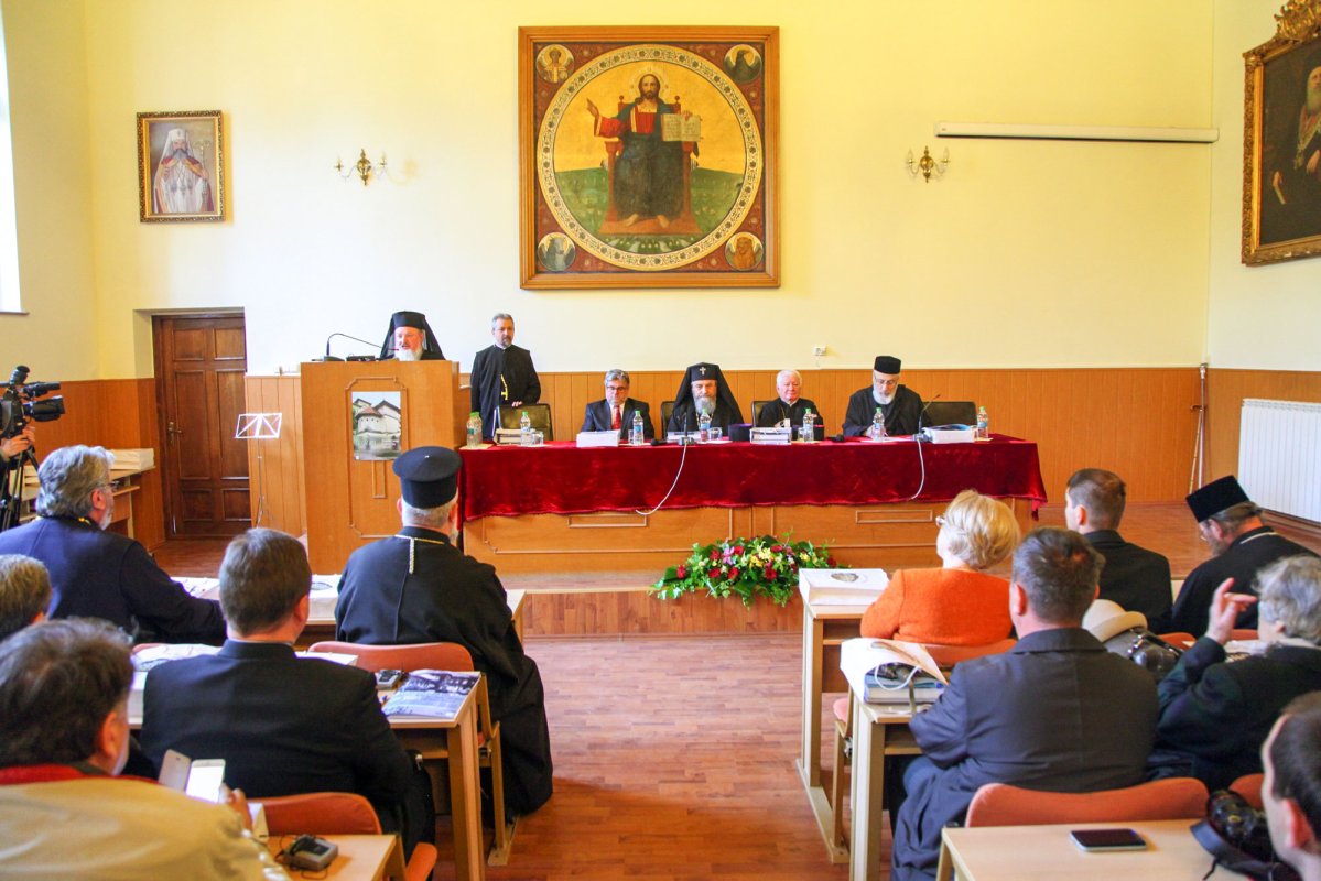 O școală teologică ortodoxă cu o vastă lucrare misionară în poporul român 60065