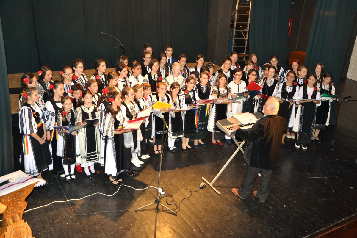 Întâlniri de suflet ce apropie tinerii de Dumnezeu 59987