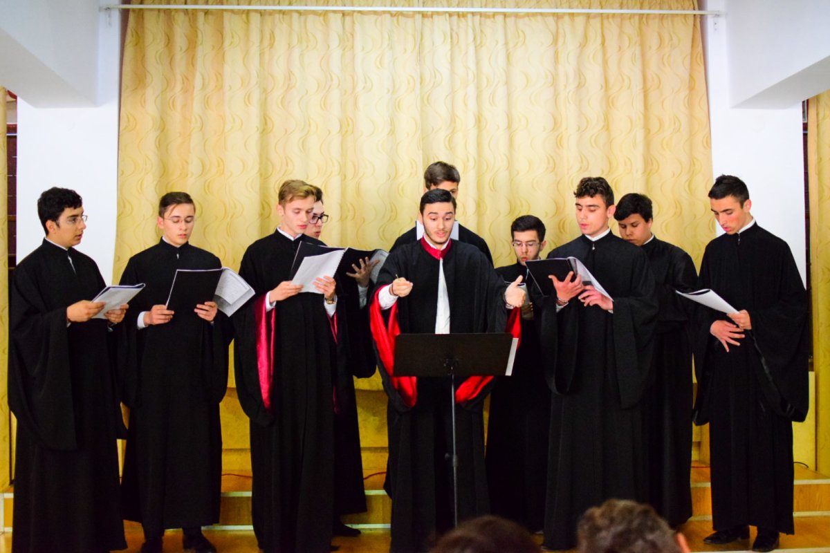 Concurs de muzică la seminarul din Bucureşti 59883