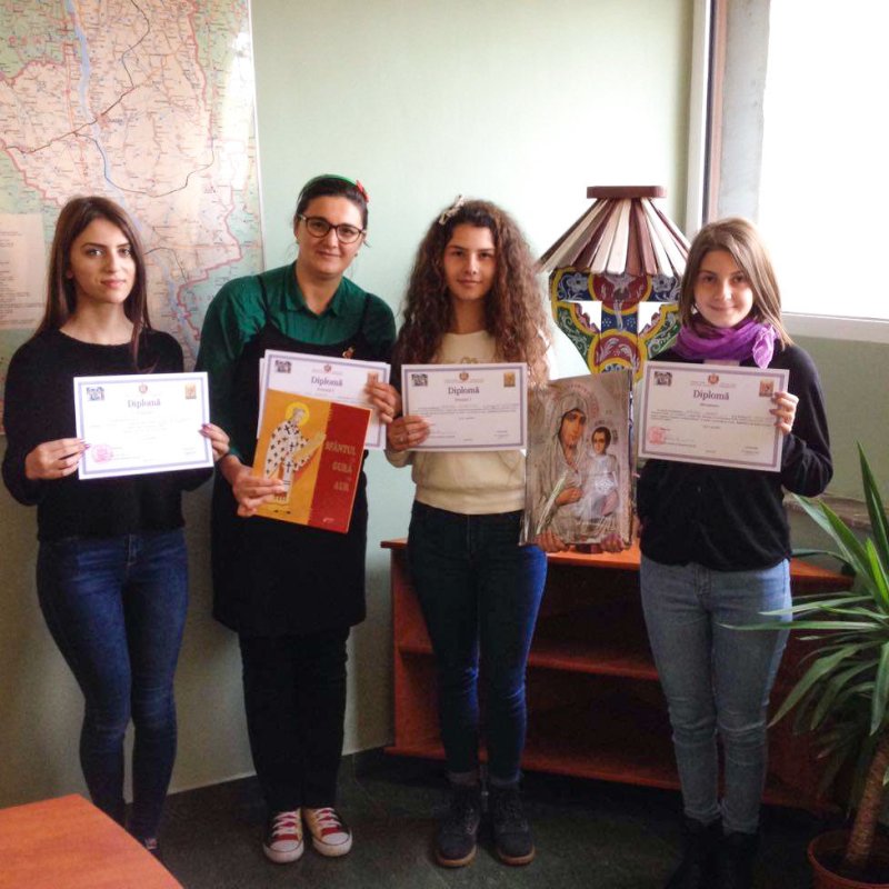 Premii pentru liceenii din Caracal 59862