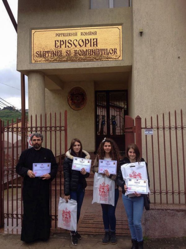 Premii pentru liceenii din Caracal 59863