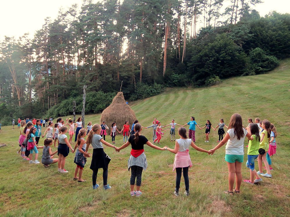 Tabere de vară organizate de asociațiile de tineret din județul Bistrița-Năsăud 59859