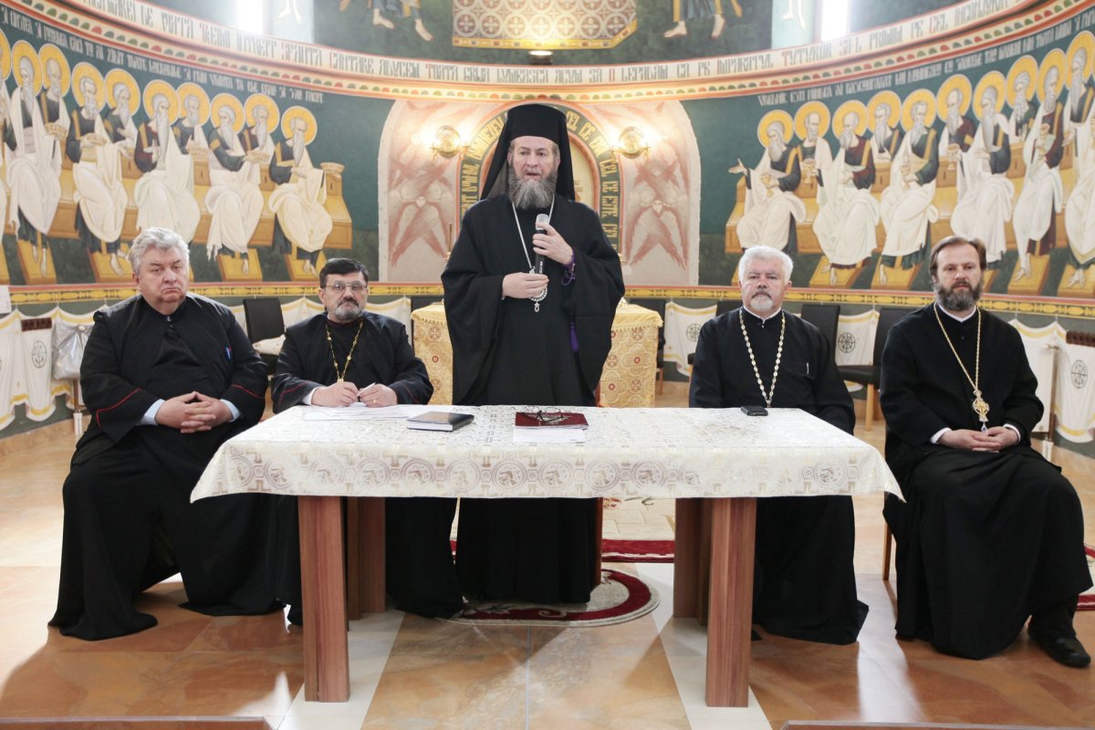 Conferinţe preoţeşti de primăvară la Dej şi Târgu Lăpuş 59790