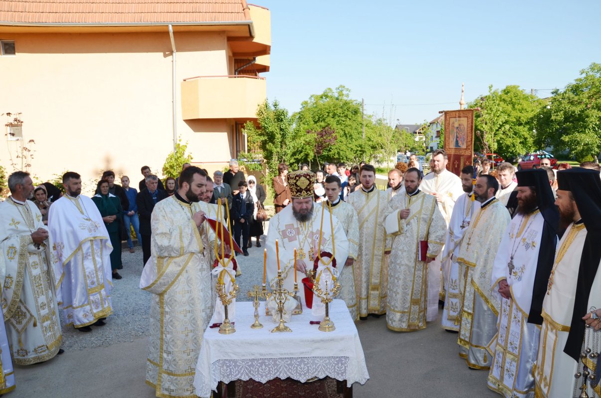 Sfinţii Împăraţi Constantin şi Elena, cinstiţi în Transilvania 59684