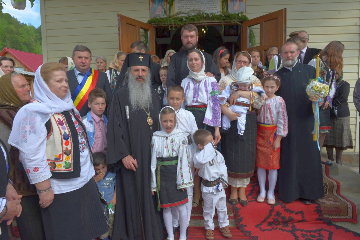 Slujba Botezului pentru pruncul Luca Lungu 59673