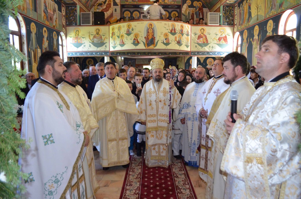 Sfinţiri şi binecuvântări în Duminica a patra după Paşti 59619