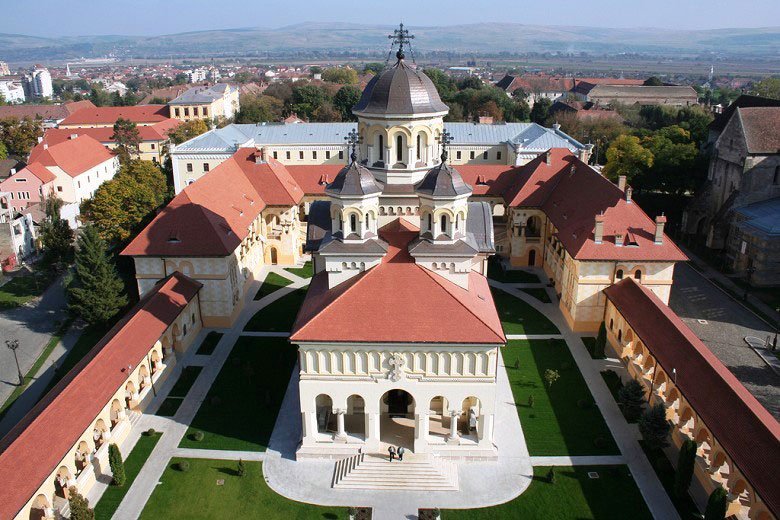 Conferințe în Arhiepiscopia Alba Iuliei 59558