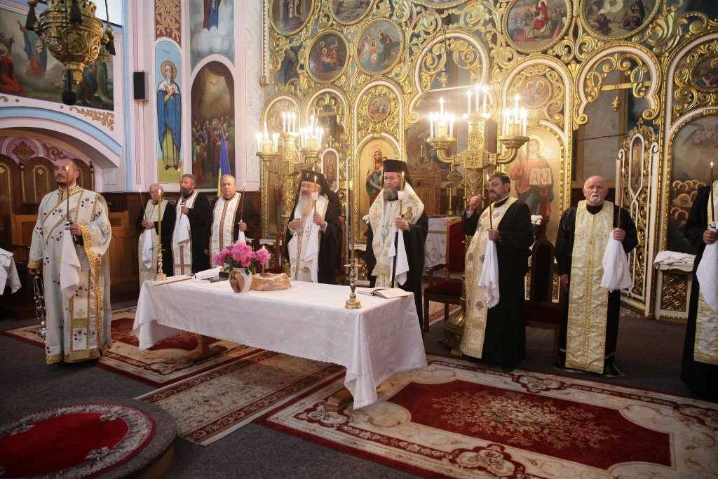 Slujba înmormântării părintelui Alexandru Avram 59509