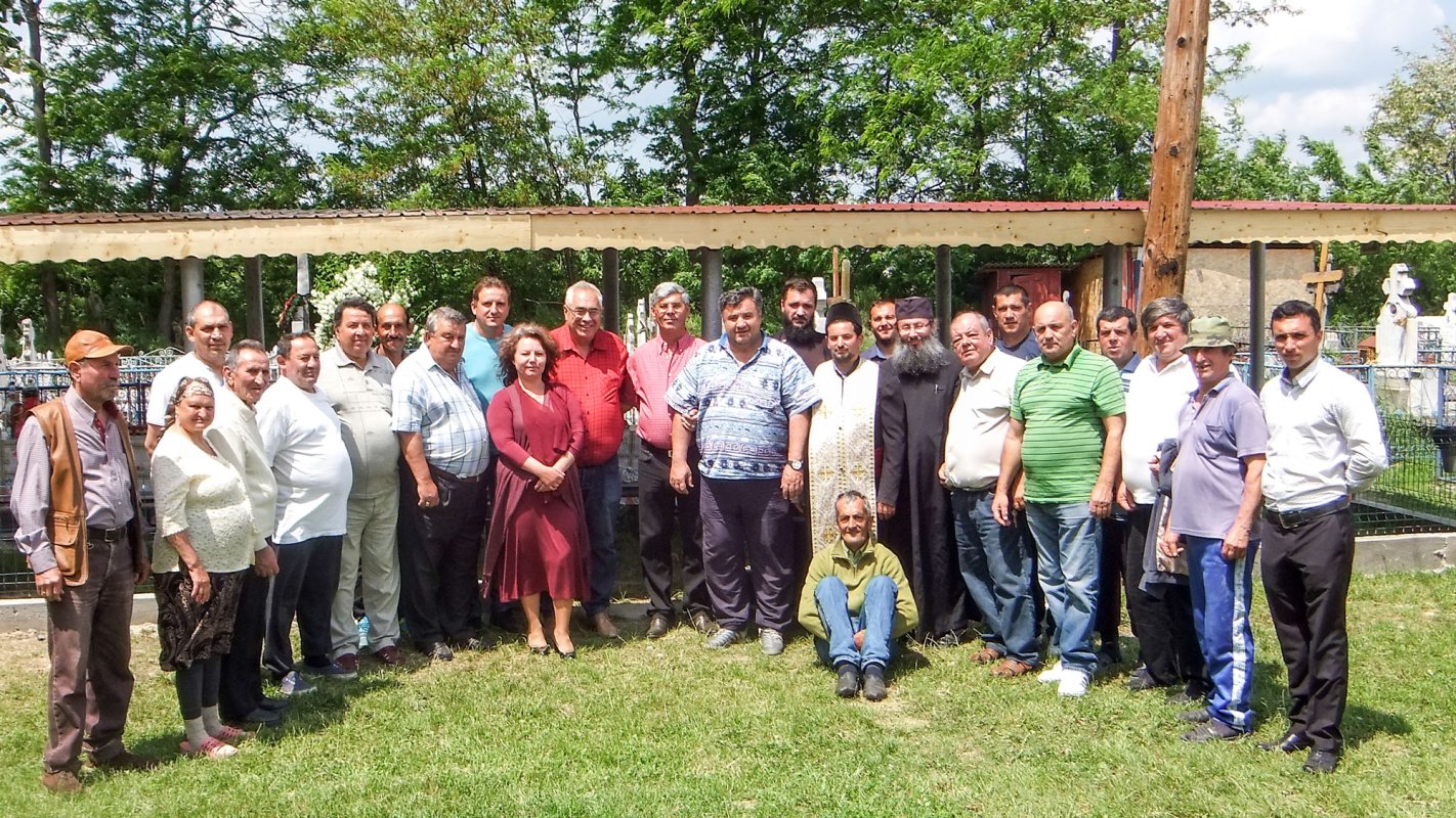 Un nou praznicar pentru biserica din Dobriceni - Olt 59514