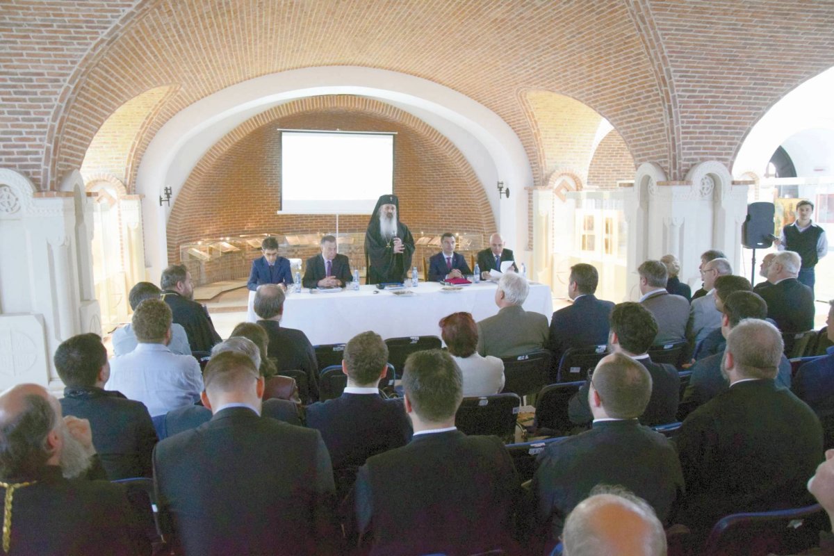 Ansamblul mitropolitan din Iaşi s-a deschis pentru public 59432