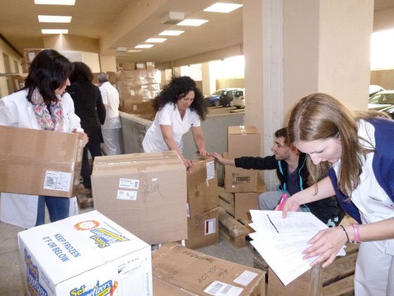 Peste 3.000 de familii sărace din Grecia au primit hrană de la Biserica Ortodoxă 59408