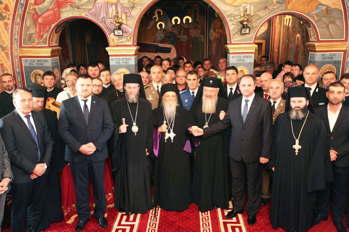 IPS Justinian sărbătorit la 95 de ani de ierarhi, clerici şi credincioşi 59291