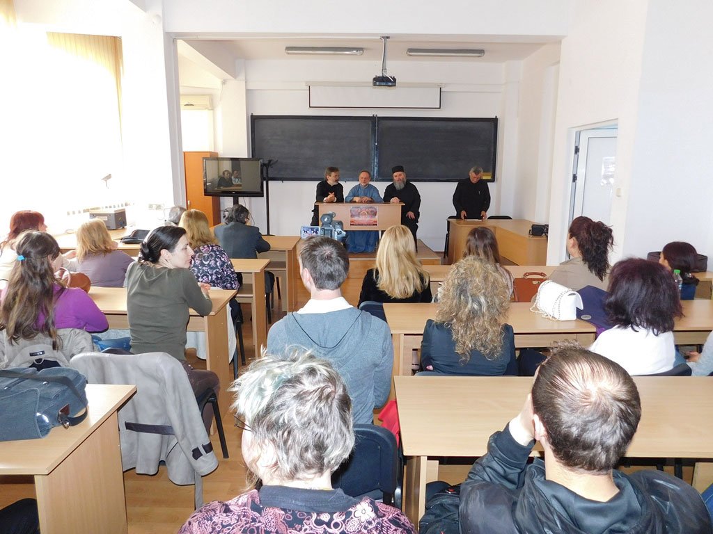 „Psihologie și psihoterapie în context educațional”, la Arad 59312